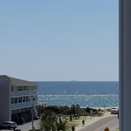 Ocean Walk 5302- Beach Is Calling
